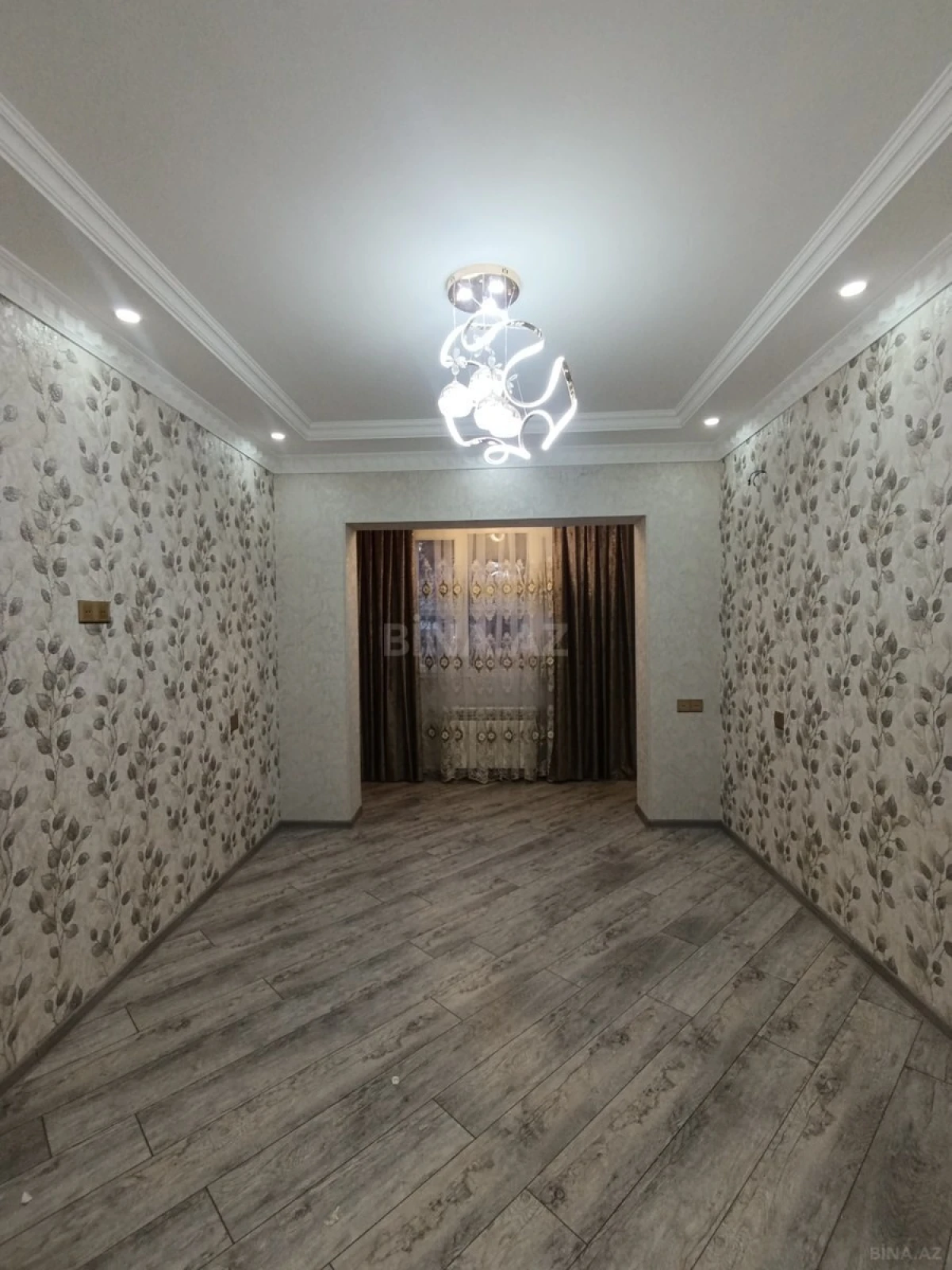 Satılır 3 otaqlı mənzil 67 m²