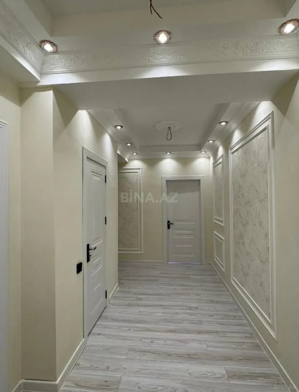 Satılır 3 otaqlı mənzil 83 m²