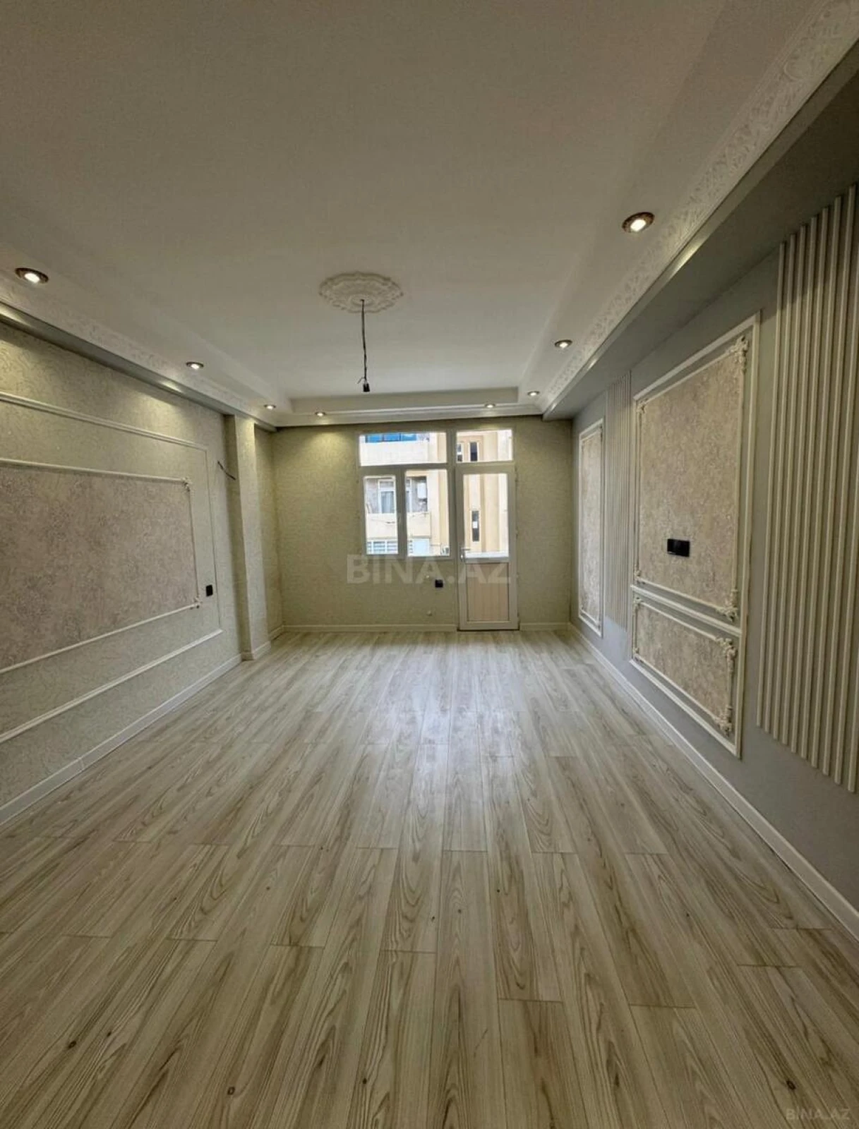 Satılır 3 otaqlı mənzil 83 m²