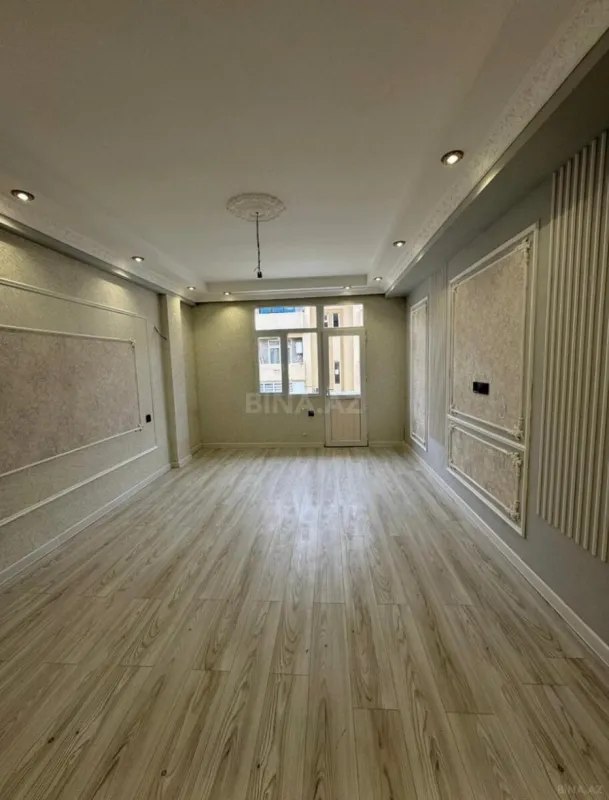 Satılır 3 otaqlı mənzil 83 m²