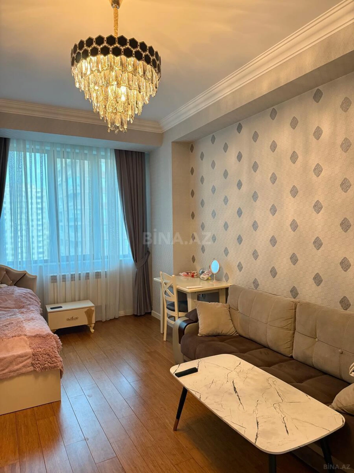 Kirayə verilir 3 otaqlı mənzil 95 m²