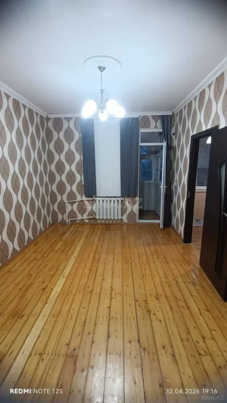 Satılır 1 otaqlı mənzil 40 m²