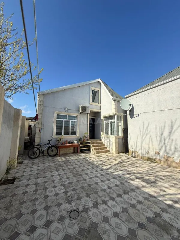 Satılır 3 otaqlı həyət evi 98 m²