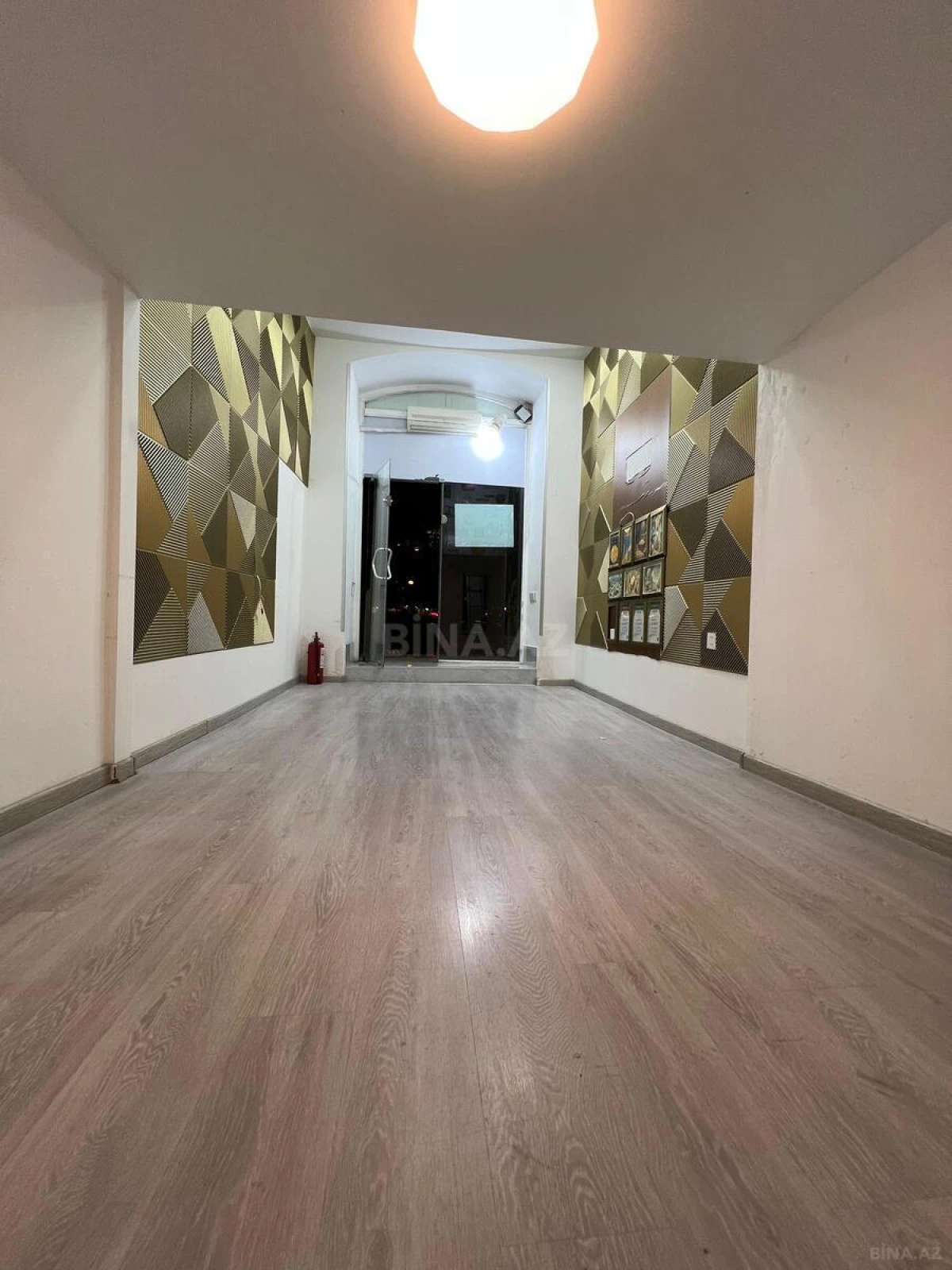 Kirayə verilir obyekt 15 m²