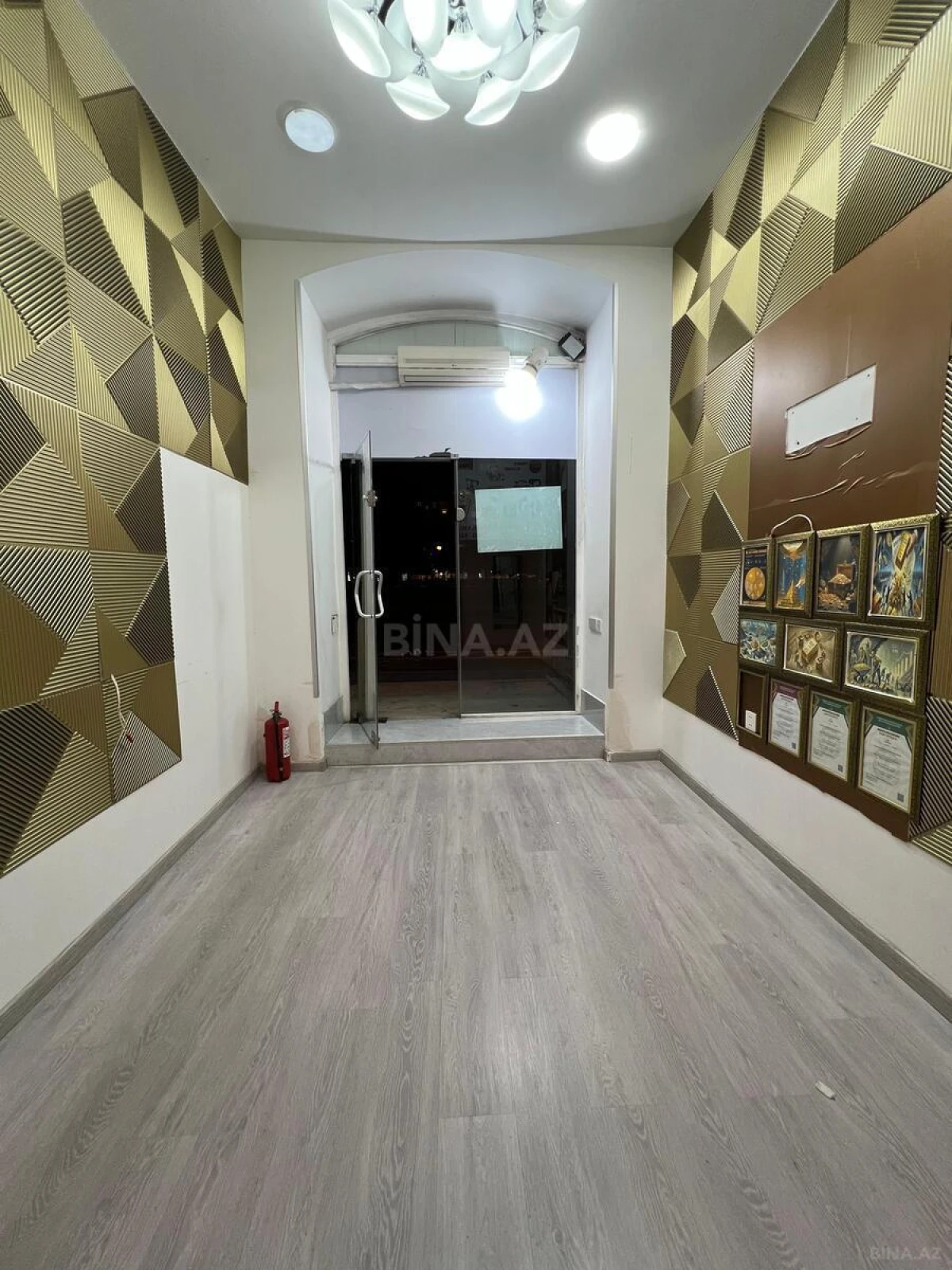 Kirayə verilir obyekt 15 m²