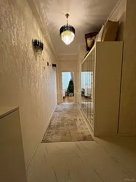 Satılır 2 otaqlı mənzil 65 m²