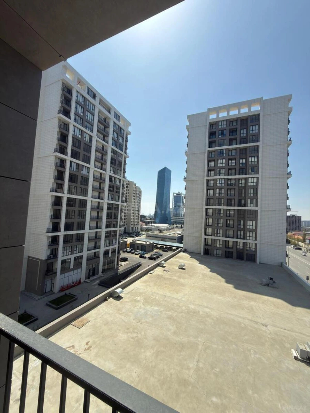 Satılır 2 otaqlı mənzil 80 m²
