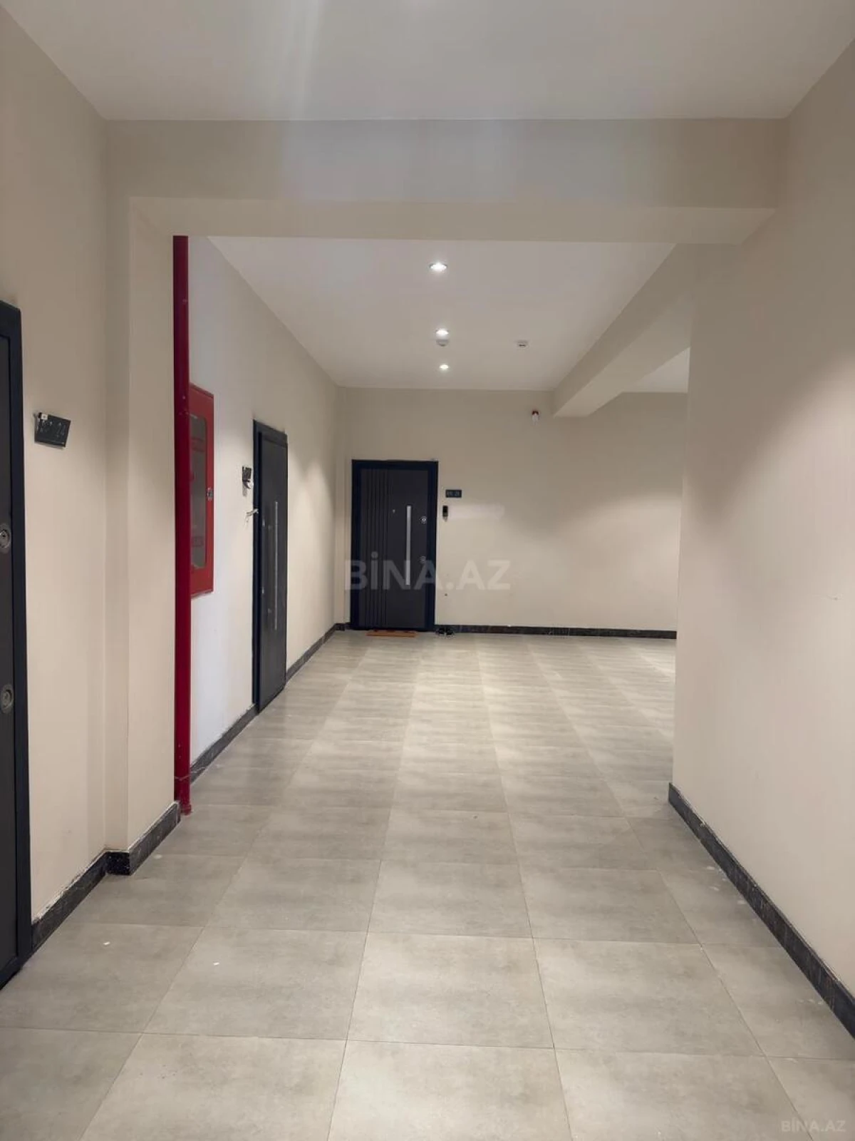 Satılır 2 otaqlı mənzil 80 m²