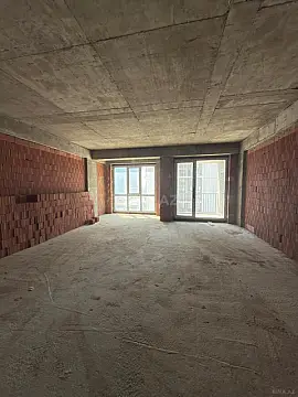Satılır 2 otaqlı mənzil 80 m²