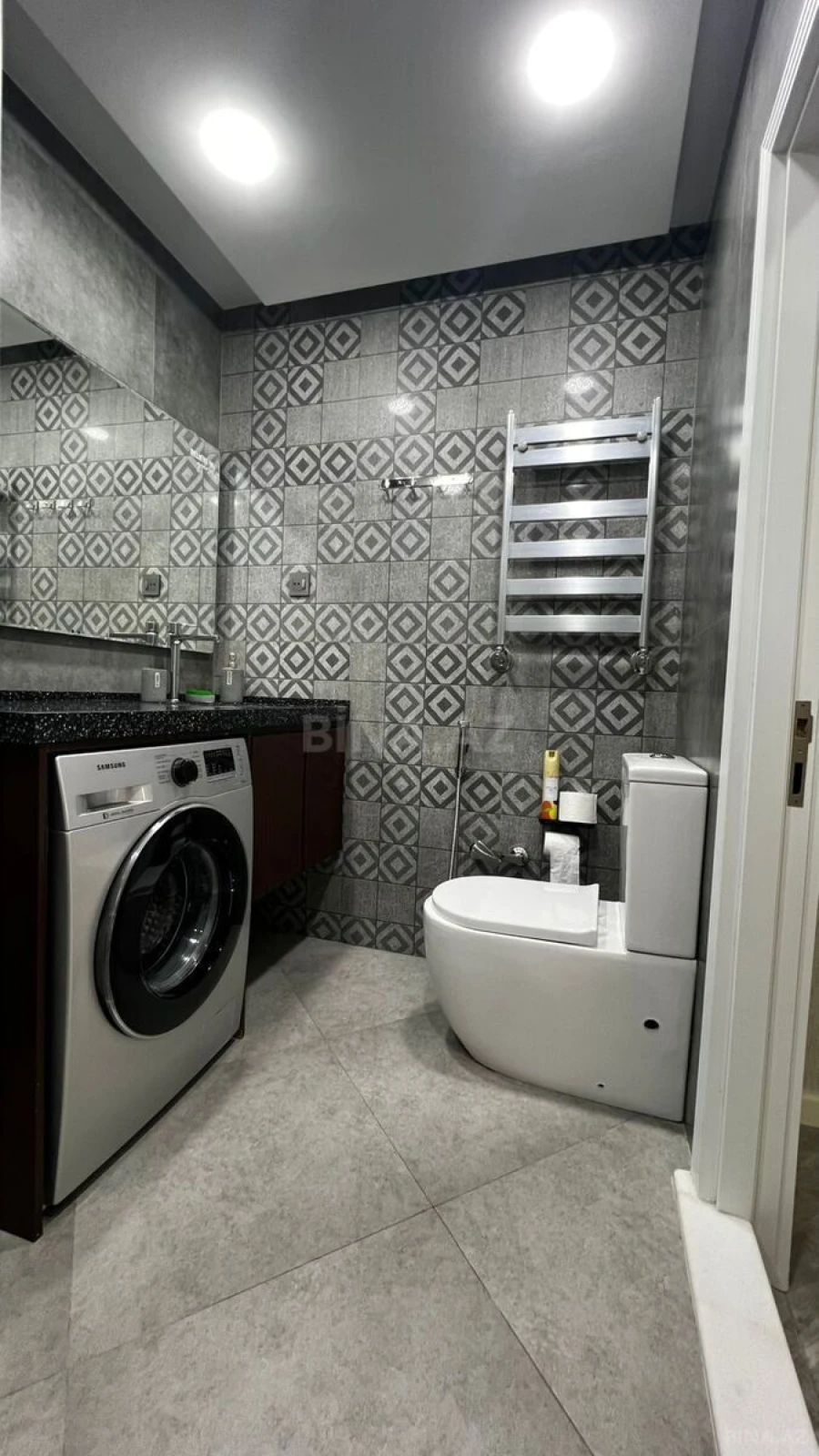 Kirayə verilir 3 otaqlı mənzil 115 m²