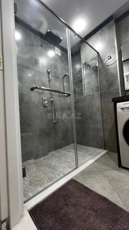 Kirayə verilir 3 otaqlı mənzil 115 m²
