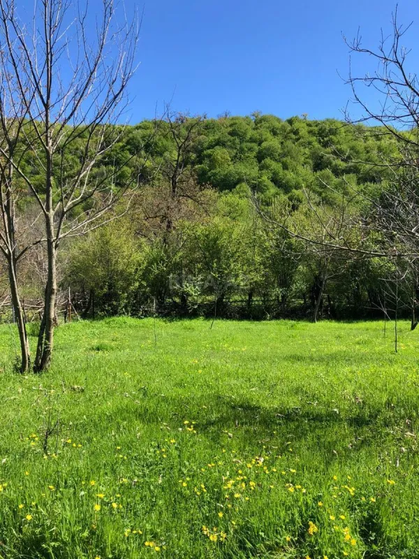 Satılır torpaq sahəsi 4 m²