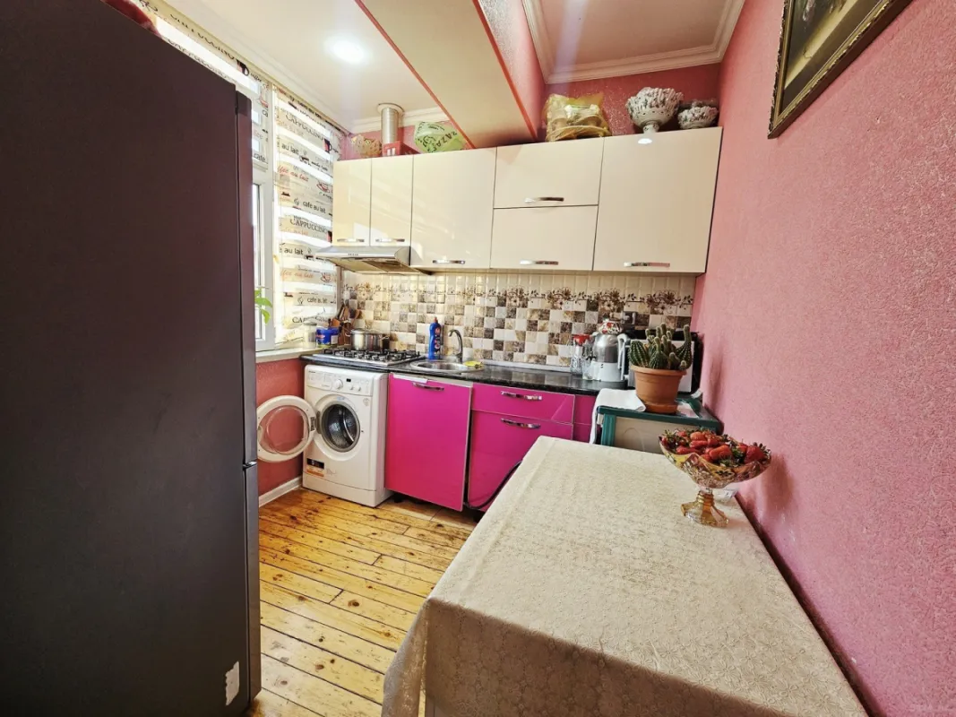 Satılır 2 otaqlı mənzil 57 m²