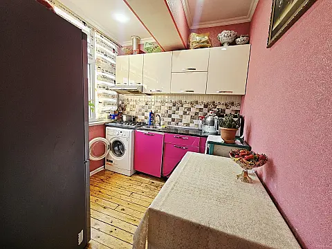 Satılır 2 otaqlı mənzil 57 m²