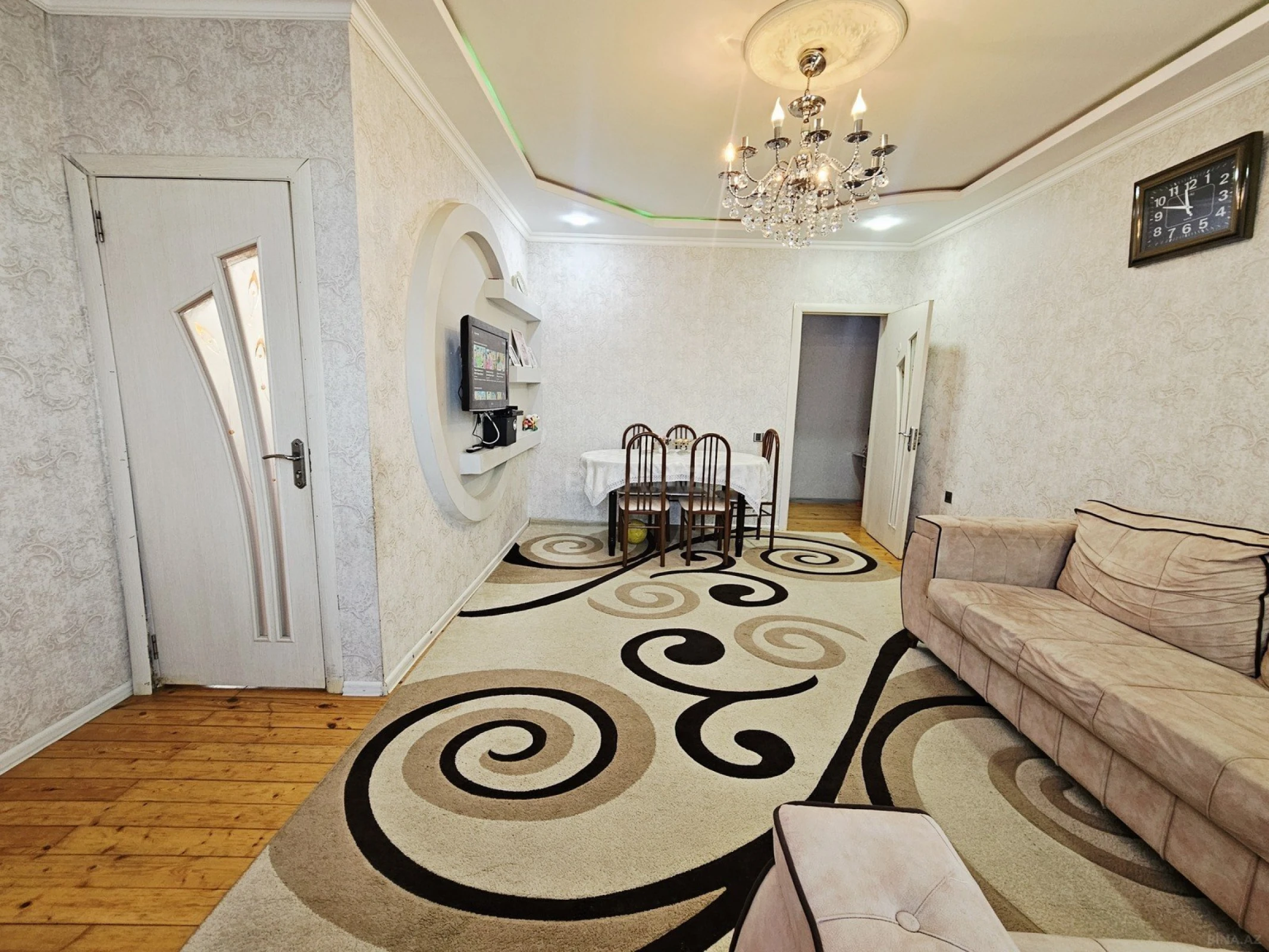 Satılır 2 otaqlı mənzil 57 m²