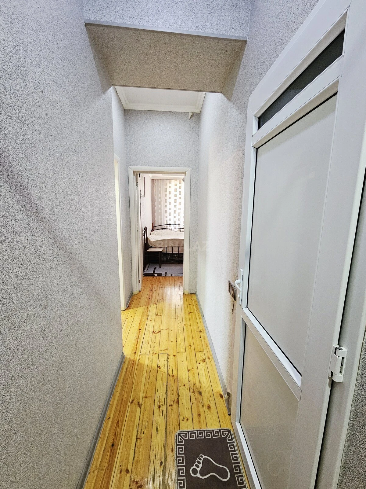 Satılır 2 otaqlı mənzil 57 m²
