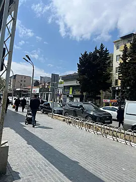 Kirayə verilir obyekt 15 m² — Bakı, Memar Əcəmi yanı 15.00 m²