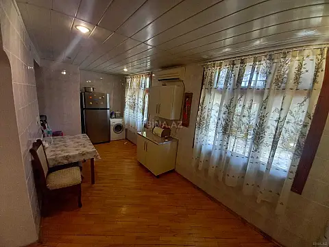 Satılır 3 otaqlı mənzil 110 m²