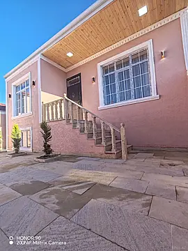 Satılır 4 otaqlı həyət evi 110 m²