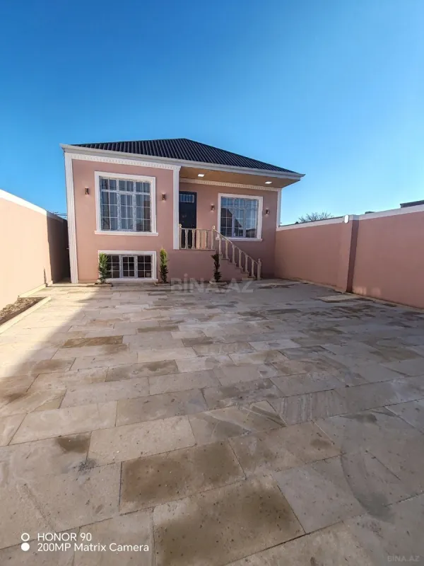 Satılır 4 otaqlı həyət evi 110 m²