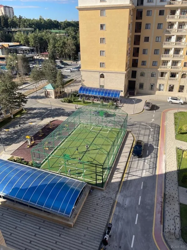 Kirayə verilir 3 otaqlı mənzil 102 m²