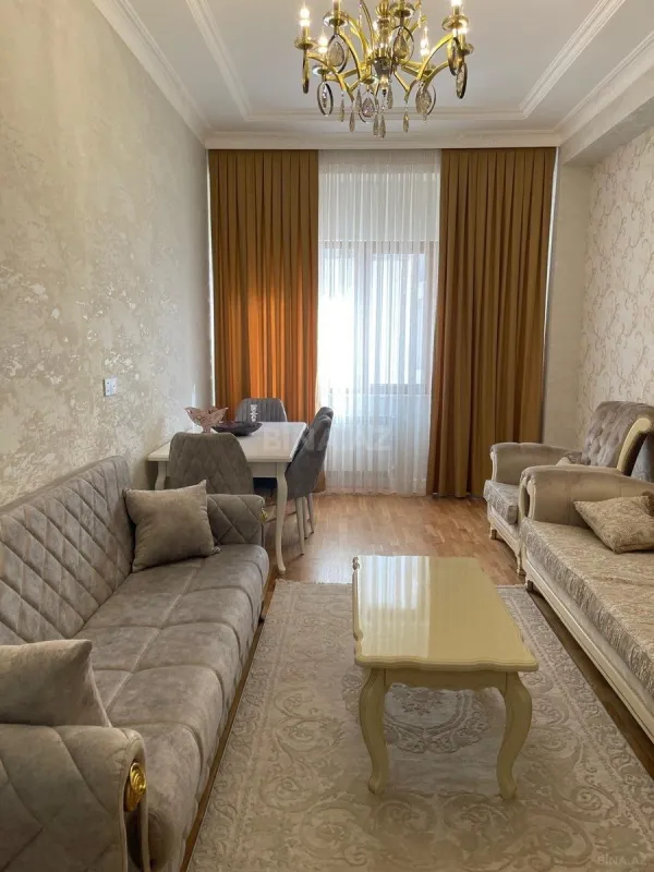 Kirayə verilir 3 otaqlı mənzil 102 m²