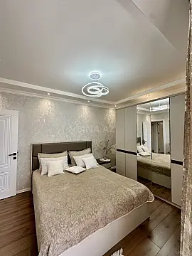 Satılır 2 otaqlı mənzil 61 m²