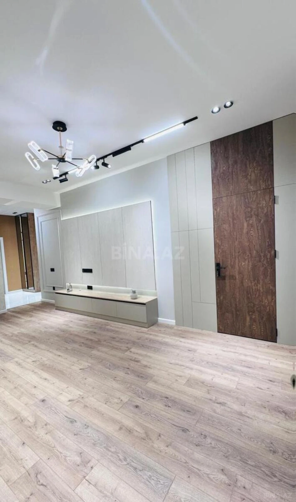 Satılır 3 otaqlı mənzil 85 m²