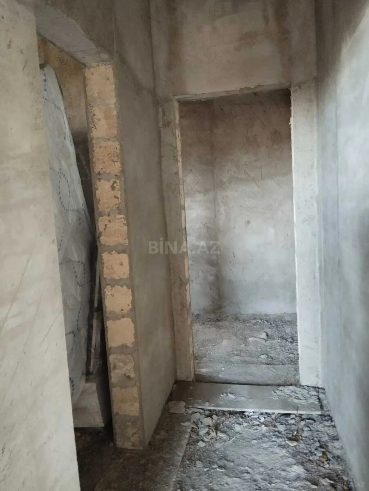 Satılır 6 otaqlı həyət evi 150 m²