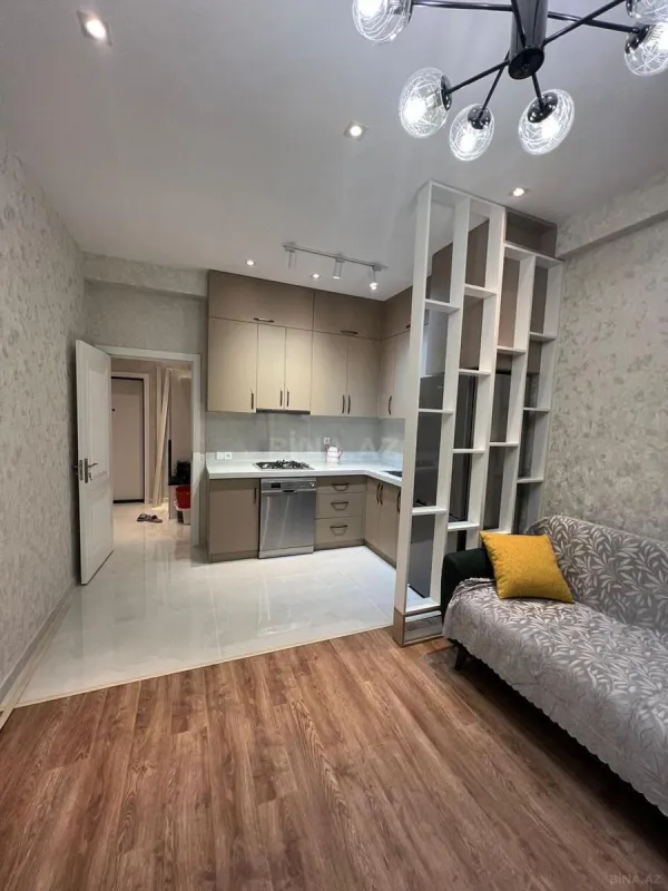 Kirayə verilir 2 otaqlı mənzil 60 m²