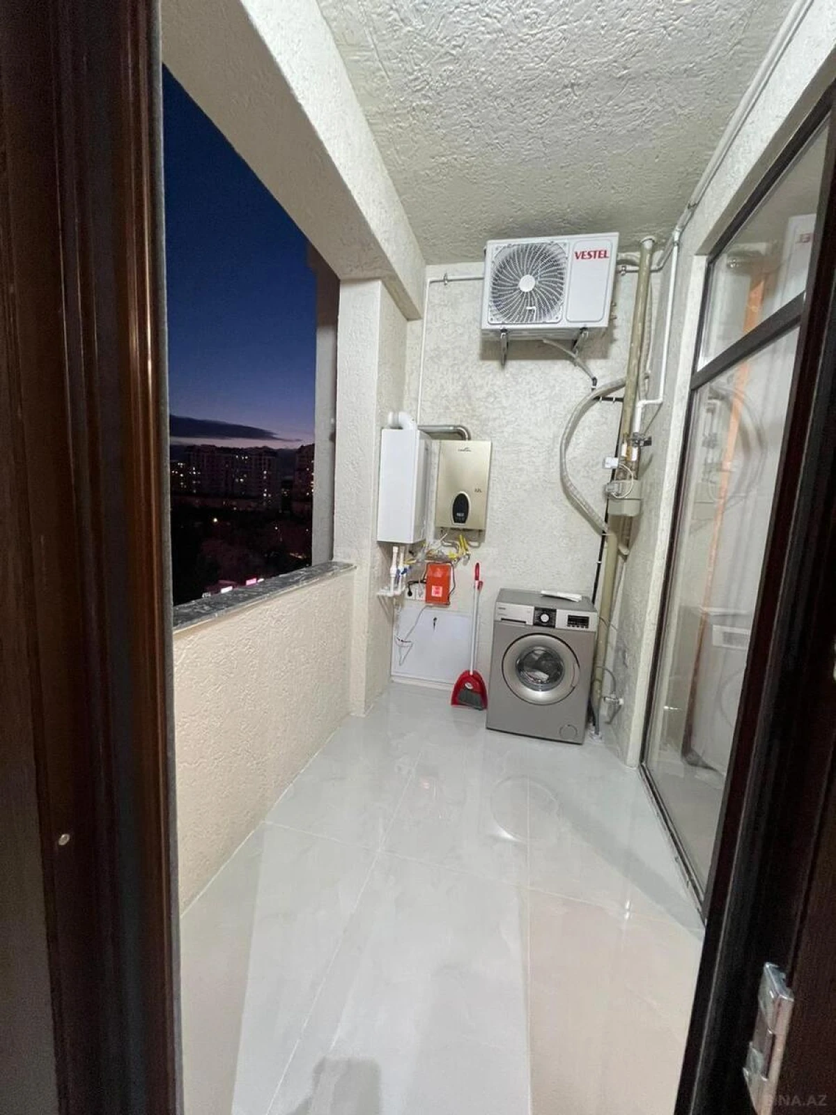Kirayə verilir 2 otaqlı mənzil 60 m²