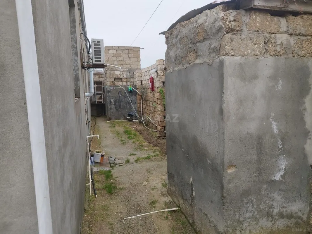 Satılır 4 otaqlı həyət evi 150 m²