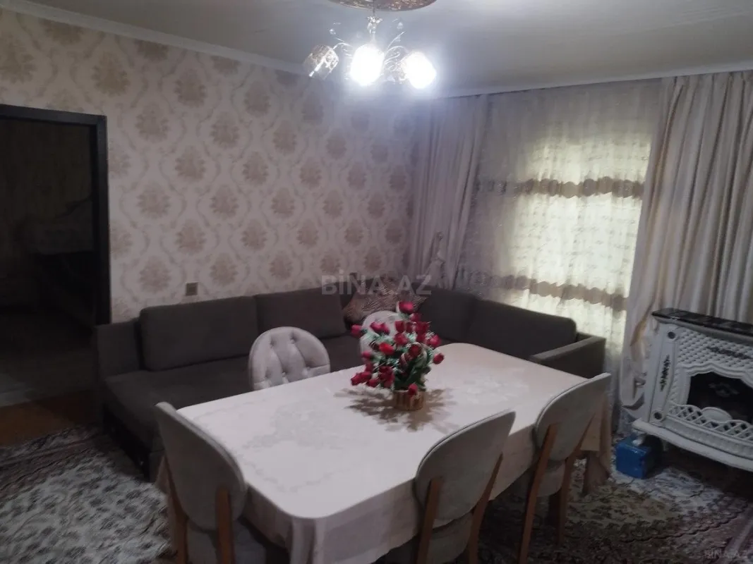 Satılır 4 otaqlı həyət evi 150 m²