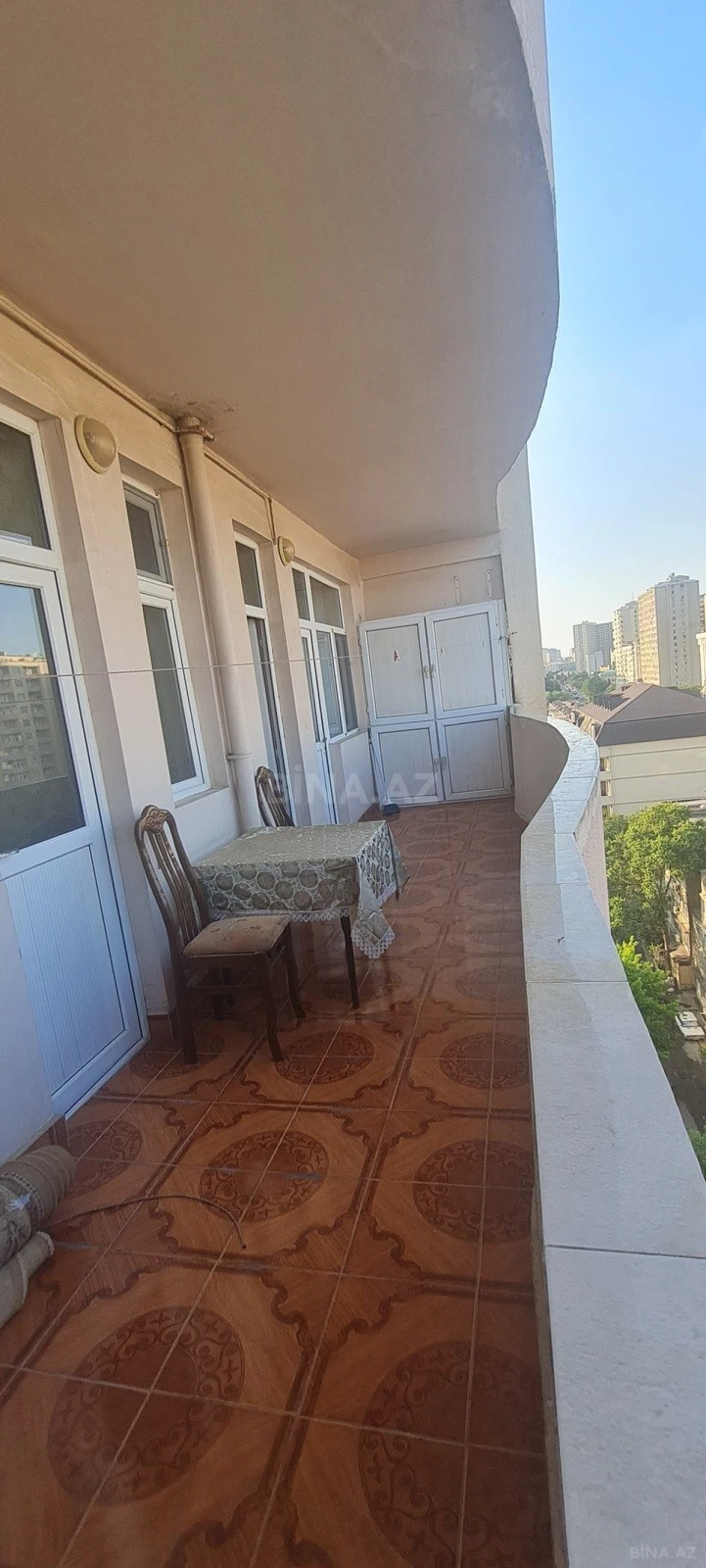 Kirayə verilir 3 otaqlı mənzil 90 m²