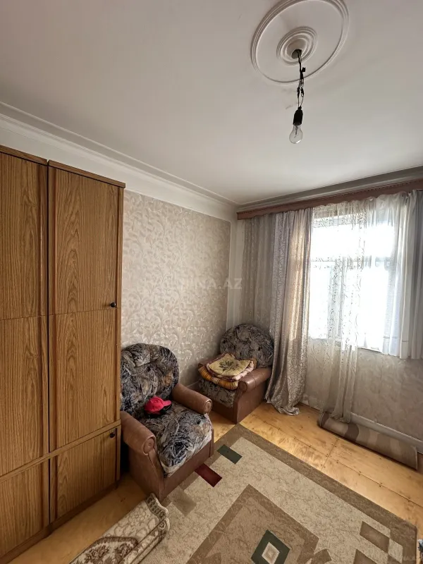 Satılır 3 otaqlı mənzil 72 m²