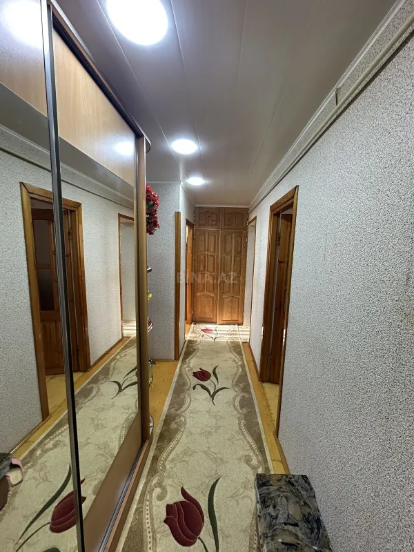 Satılır 3 otaqlı mənzil 72 m²