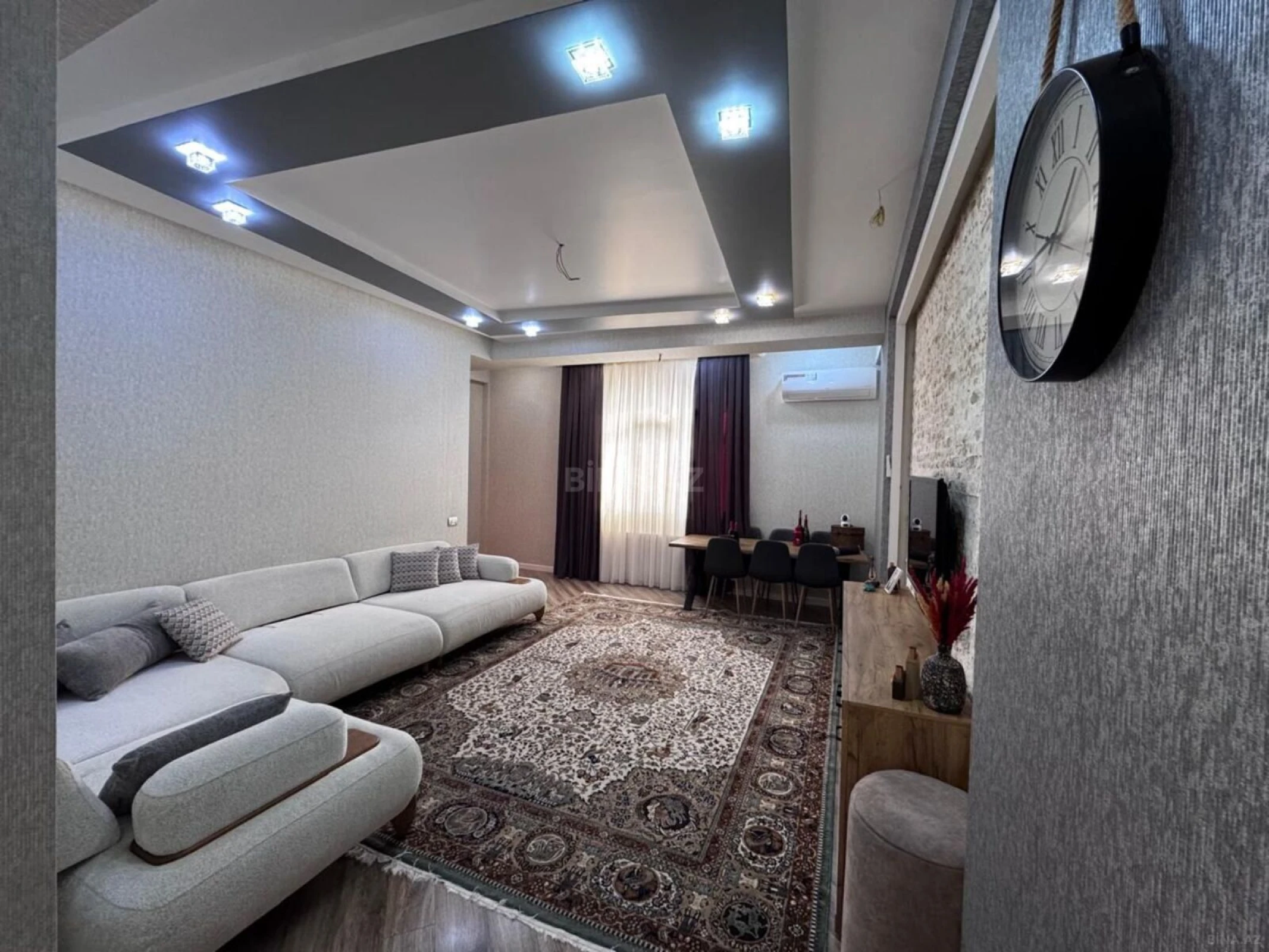 Satılır 3 otaqlı mənzil 99 m²
