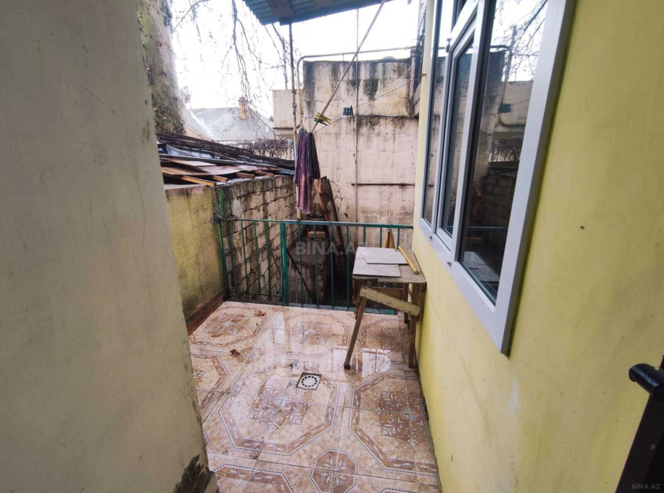 Kirayə verilir 4 otaqlı mənzil 130 m²