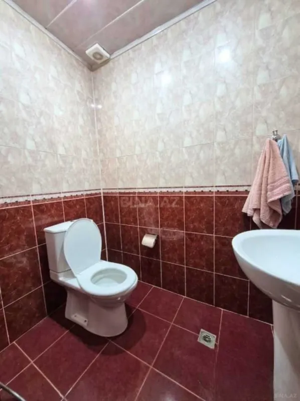 Satılır 3 otaqlı mənzil 125 m²