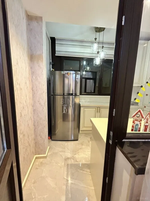 Kirayə verilir 2 otaqlı mənzil 70 m²