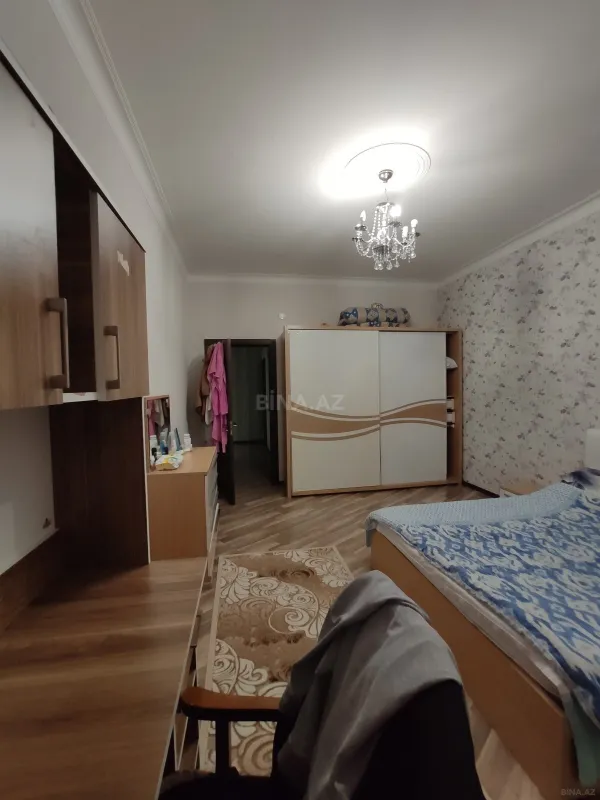 Kirayə verilir 3 otaqlı mənzil 150 m²