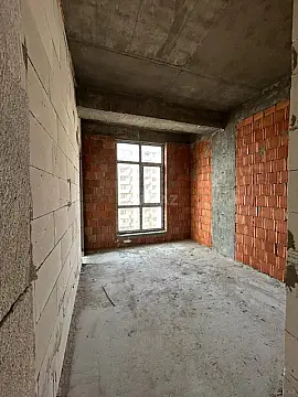 Satılır 3 otaqlı mənzil 86.3 m²