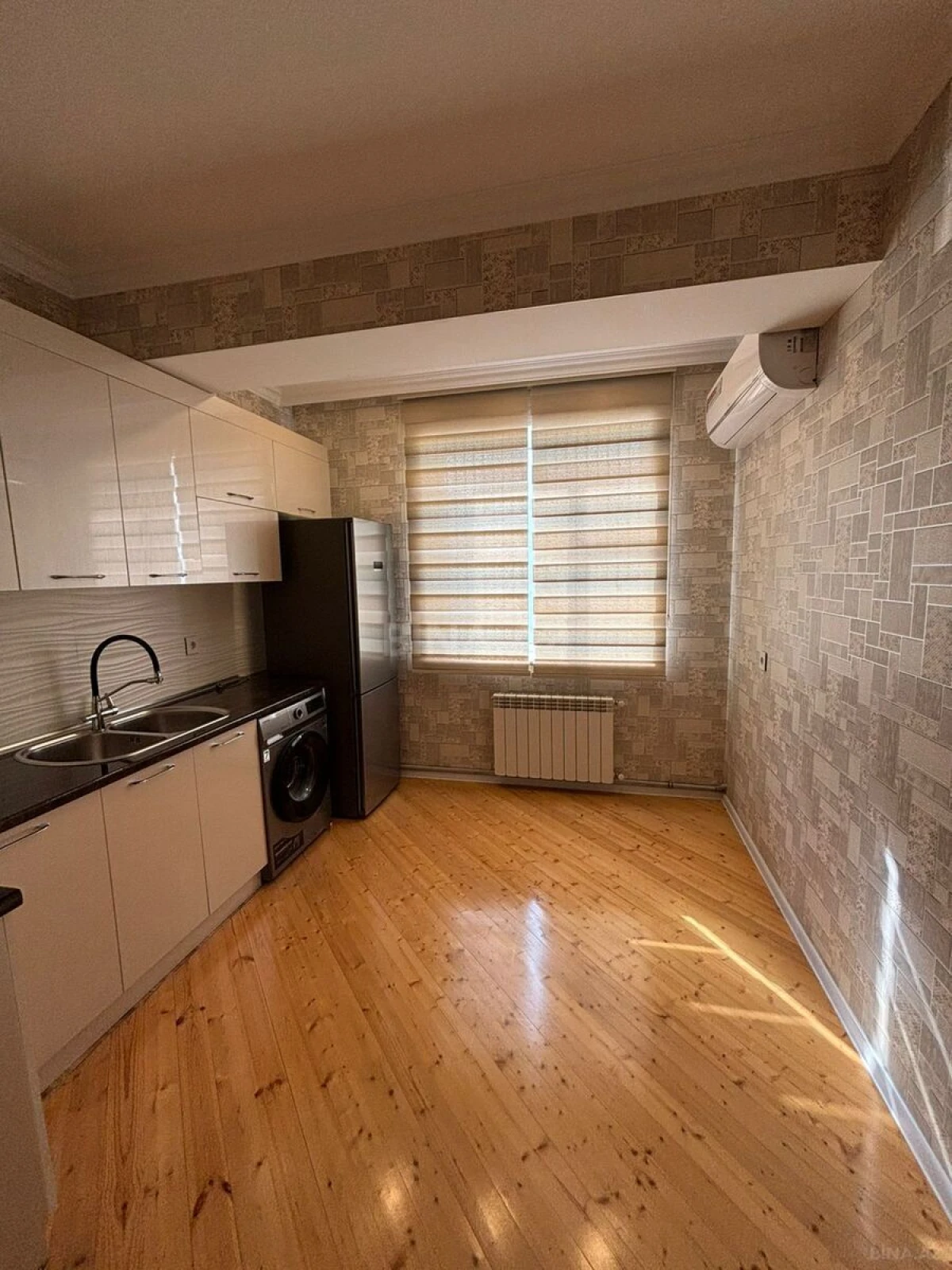 Satılır 2 otaqlı mənzil 50 m²