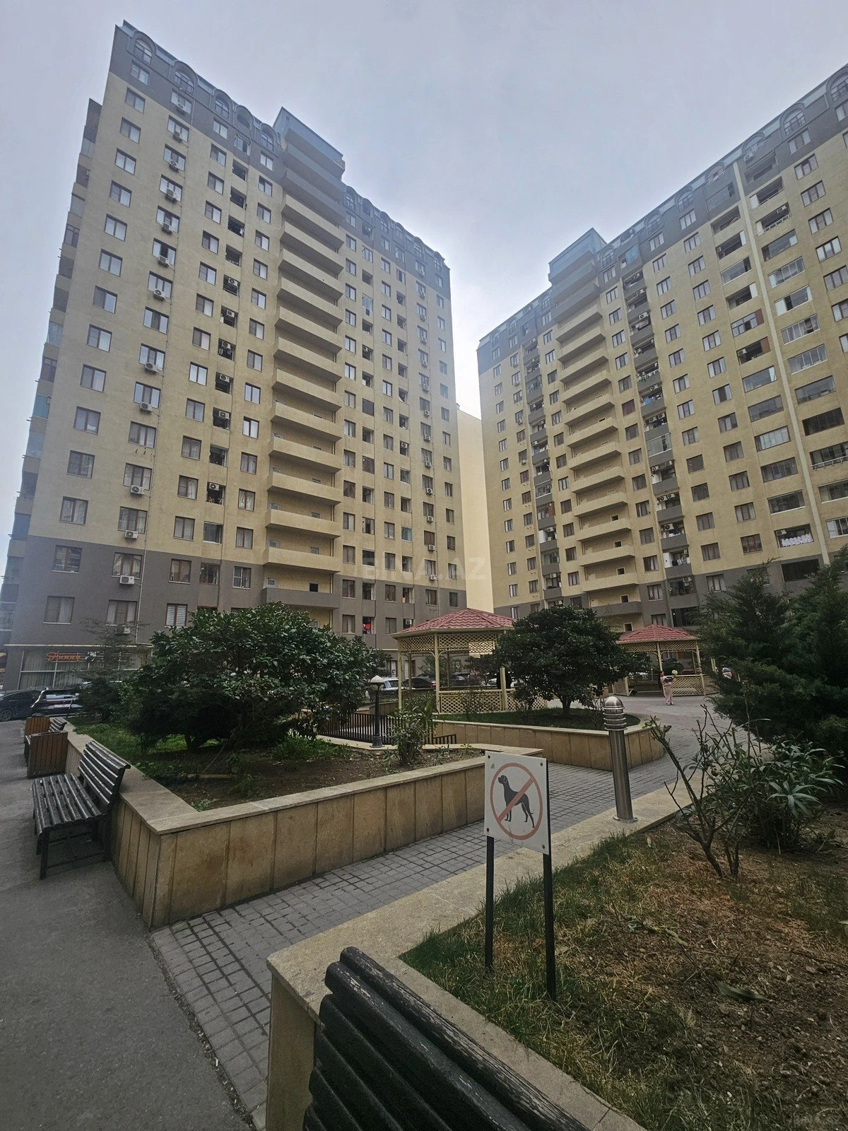 Satılır 2 otaqlı mənzil 50 m²