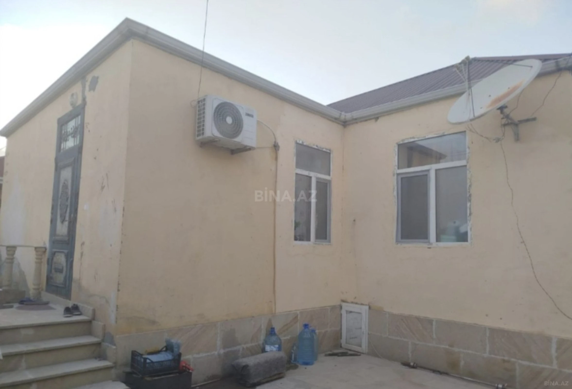 Satılır 3 otaqlı həyət evi 65 m²