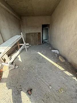 Satılır 3 otaqlı mənzil 122 m²