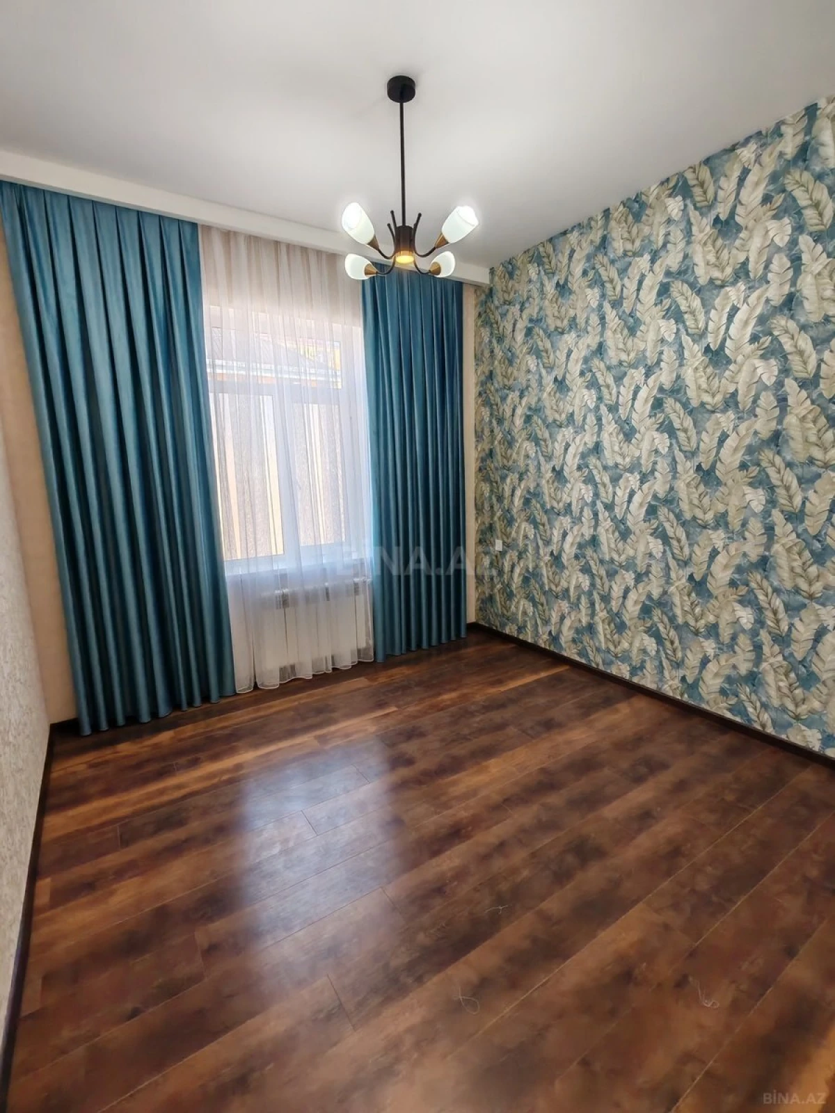 Satılır 4 otaqlı həyət evi 125 m²