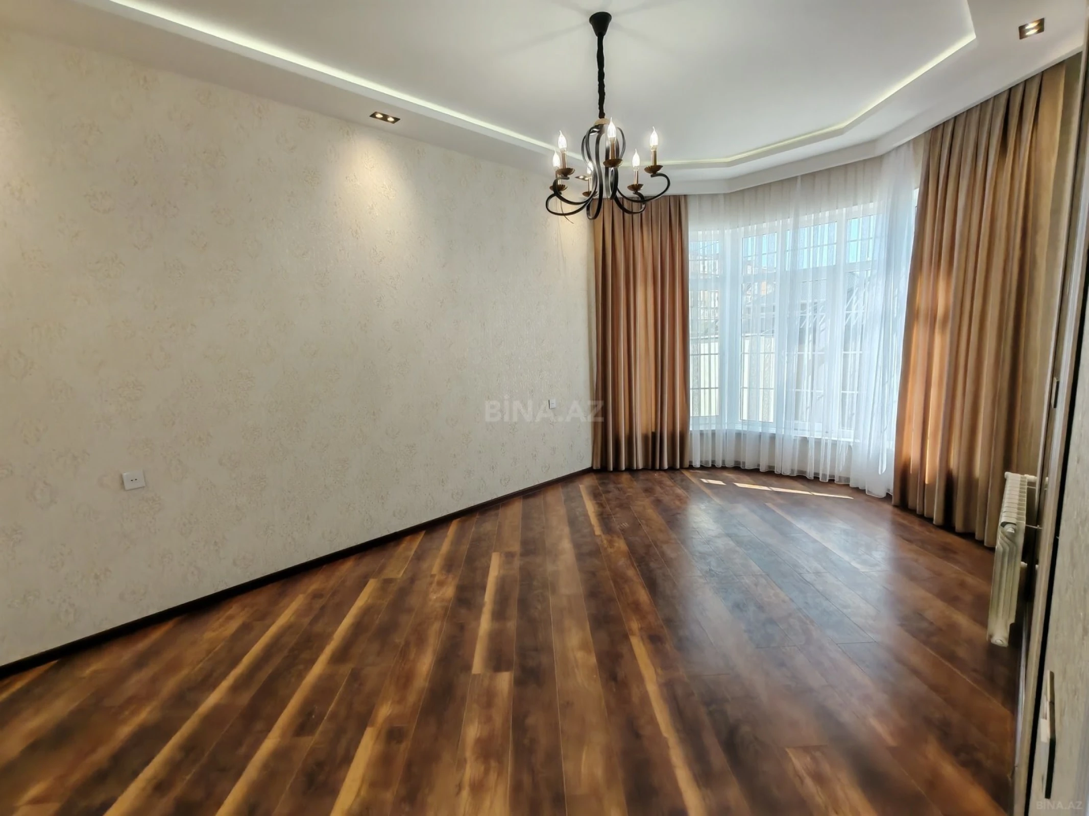 Satılır 4 otaqlı həyət evi 125 m²