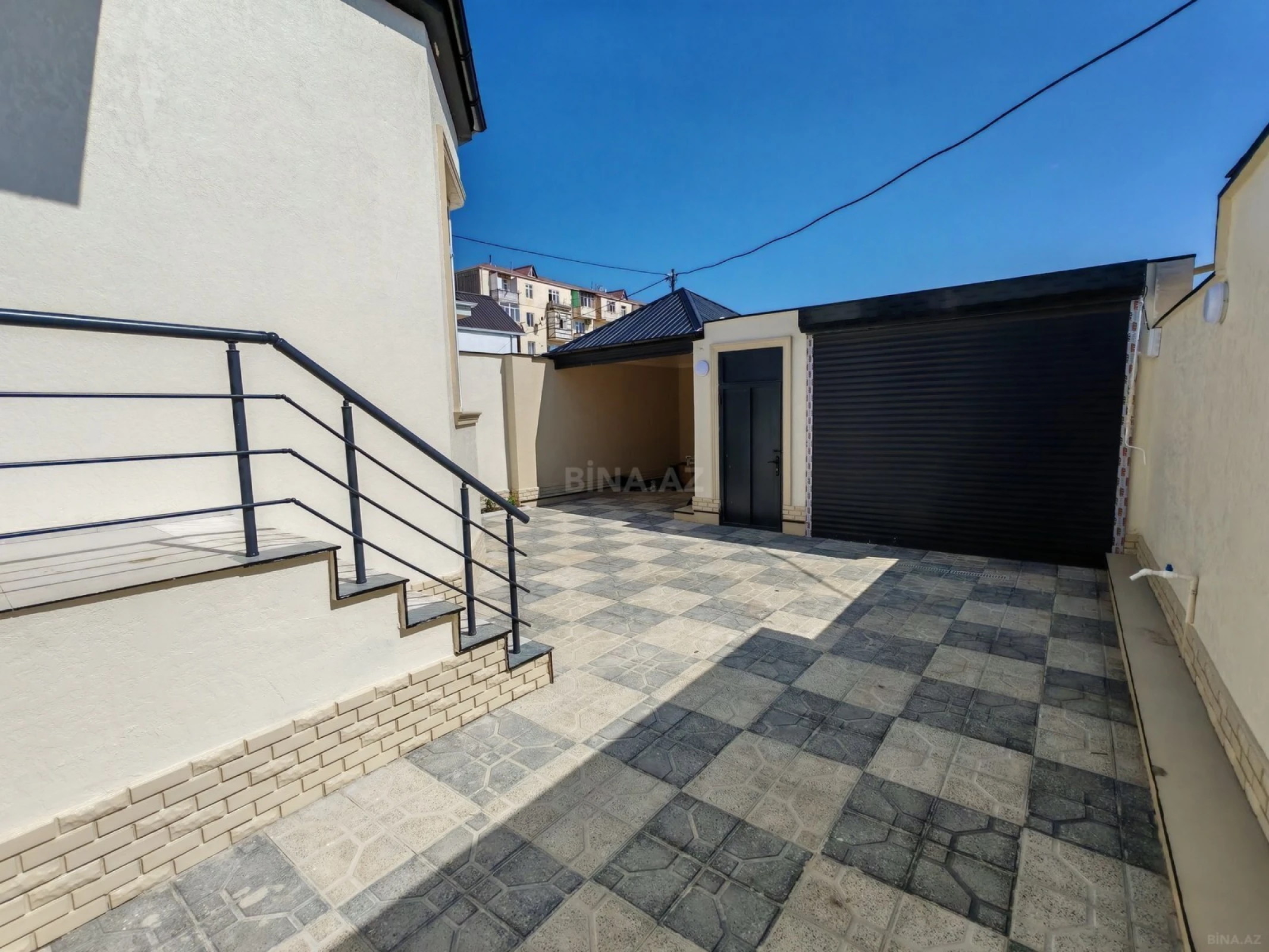 Satılır 4 otaqlı həyət evi 125 m²