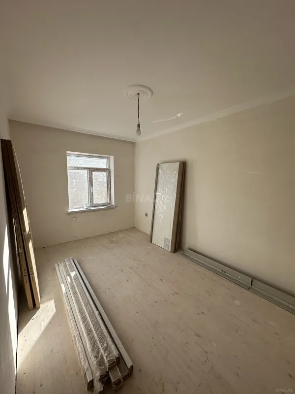 Satılır 4 otaqlı həyət evi 130 m²